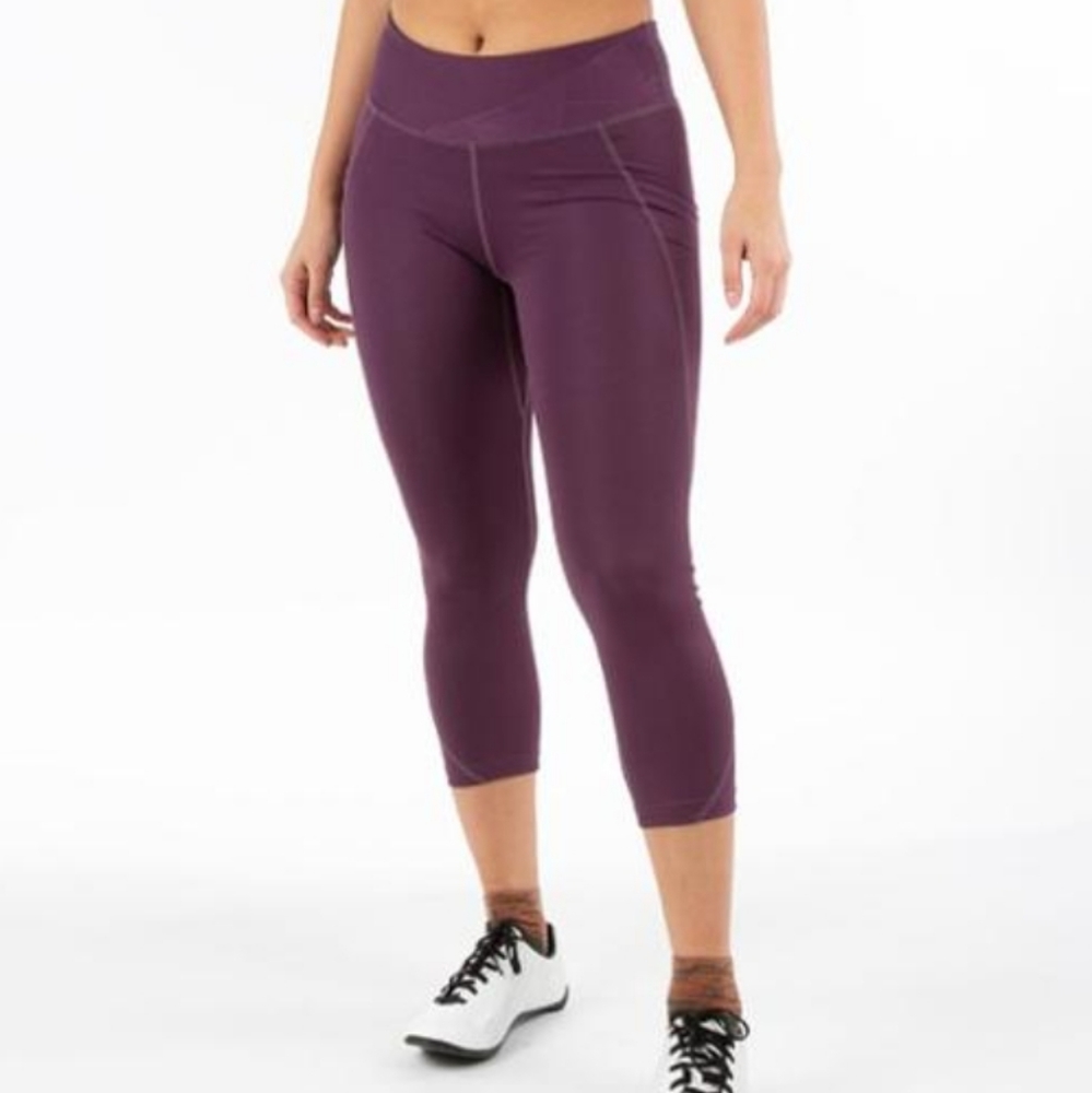 Pearl Izumi Wander Crop Leggings With Pockets Indoor Cycling Spin Perform Medium